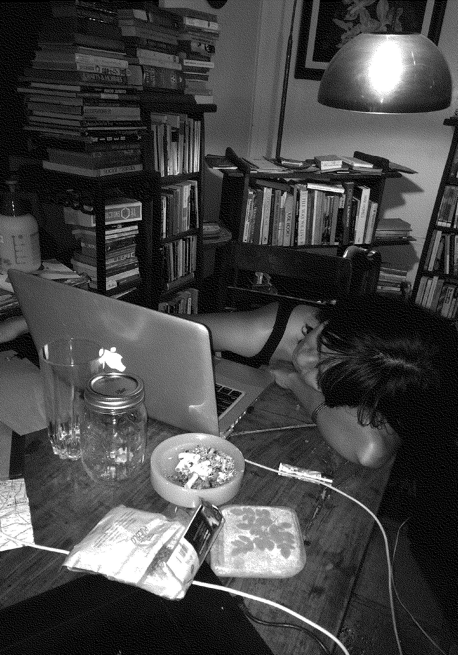 Photo d’une personnes s’endormant chez elle