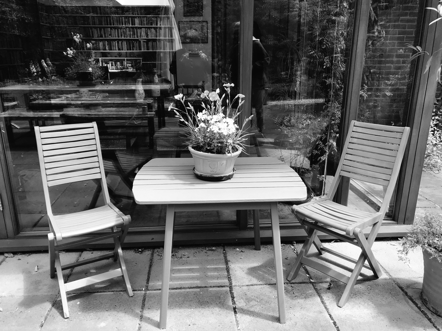 ../links/07_JARDIN_LAURA_hor